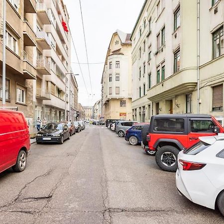 The Gem Apartment Budapest Luaran gambar