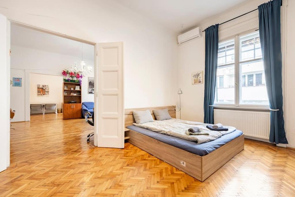 The Gem Apartment Budapest Luaran gambar