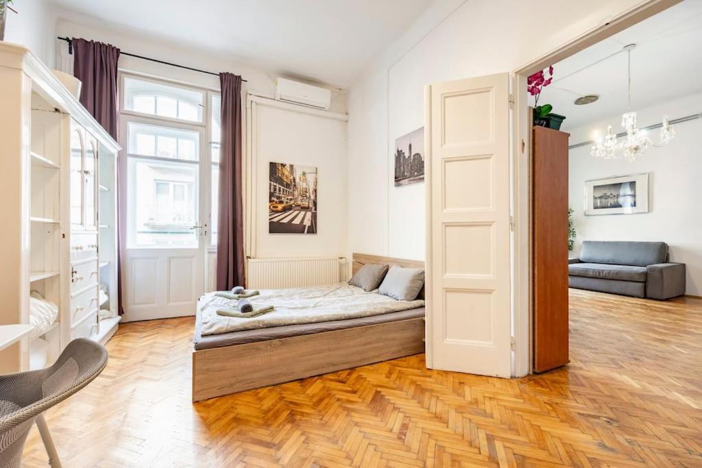 The Gem Apartment Budapest Luaran gambar