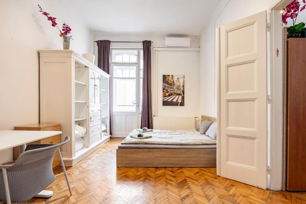 The Gem Apartment Budapest Luaran gambar