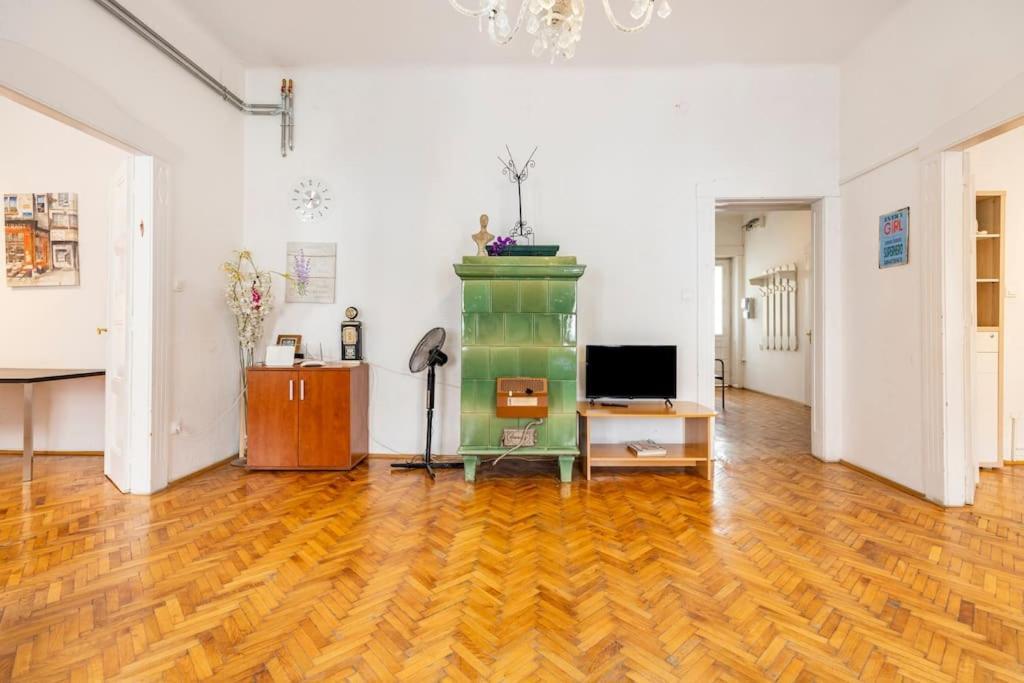 The Gem Apartment Budapest Luaran gambar