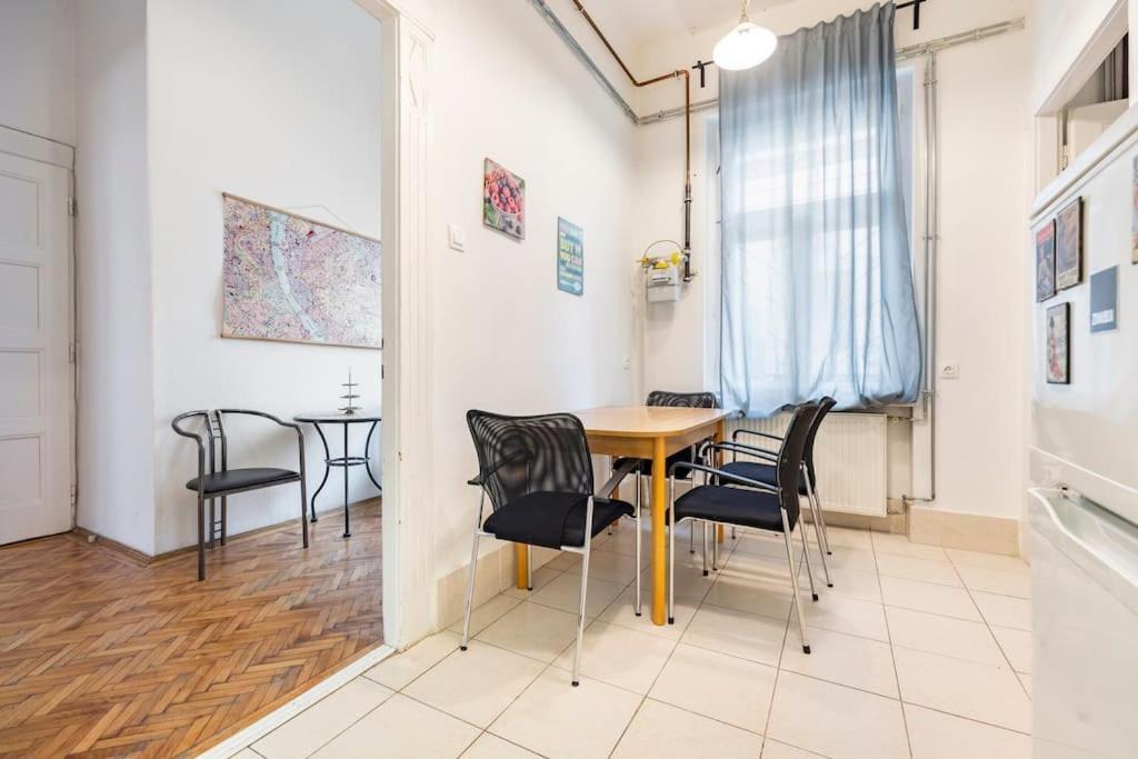 The Gem Apartment Budapest Luaran gambar